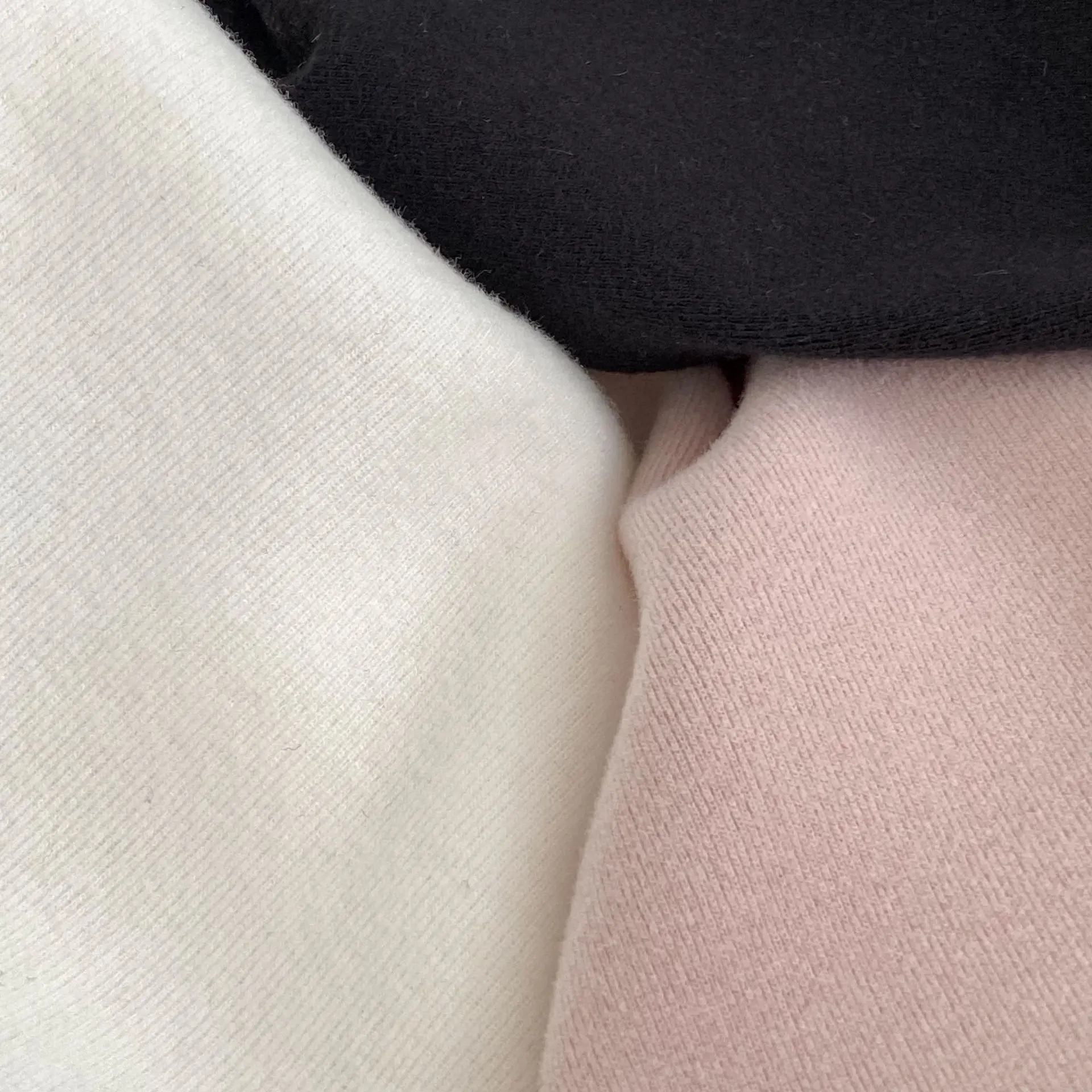 2025, Winter kinder Samt Unten Hemd Neue Baby Einfarbig Vielseitig Rundhals Dicken Innen Langarm T Top