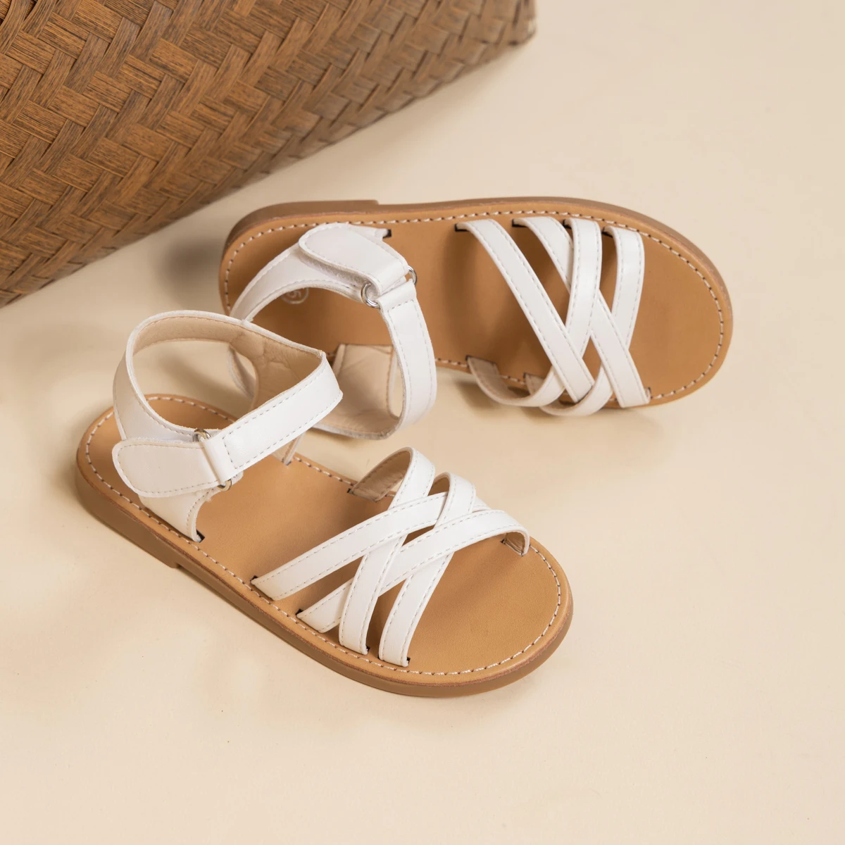 รองเท้าแตะสายรัดไขว้สำหรับเด็ก - Velcro Strap Sandal บทวิจารณ์และราคา