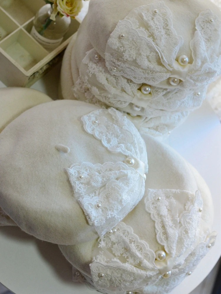 Japanese Lolita Beret Elegant White Lace Bow Pearl Sweet Australian Wool Three-dimensional Winter Warm for Woman