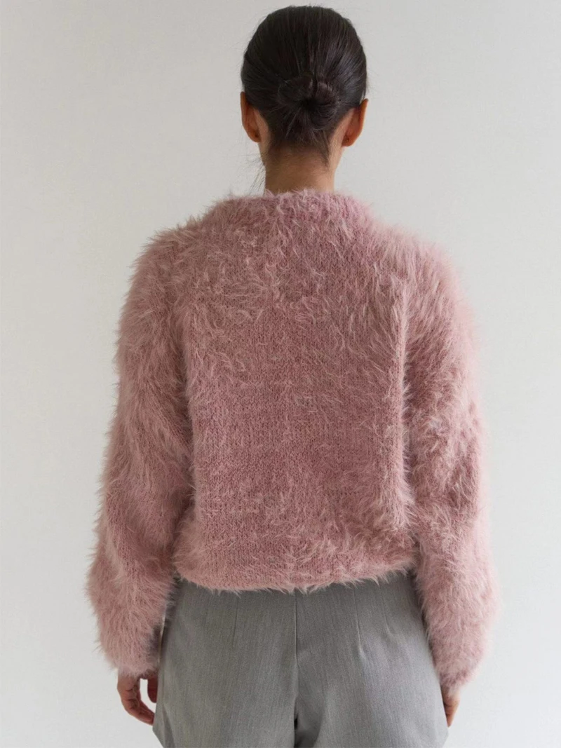 เสื้อคาร์ดิแกนขนฟูสีชมพู เสื้อสเวตเตอร์ไหมพรมคอทรงกลมสำหรับผู้หญิง ดีไซน์หรูหรา ทรงหลวม สไตล์เก๋ไก๋ เสื้อคลุมตัวนอก ขนเฟอร์มิงค์เทียม เสื้อคาร์ดิแกนตัวสั้น