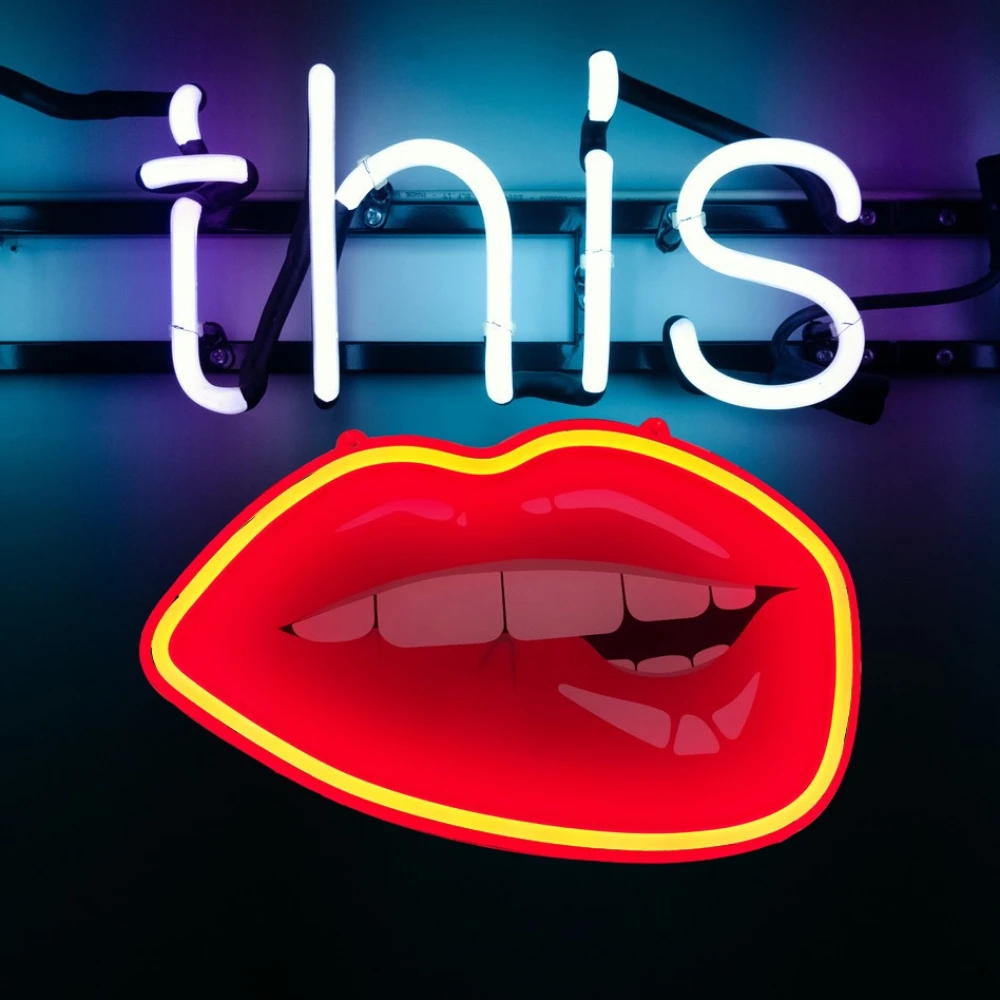 Super Sexy Lady Mouth Perfect Design Handmade Neon Led Luminous Atmosphere Lights Bedroom Living Room Bar Club Party Decoration