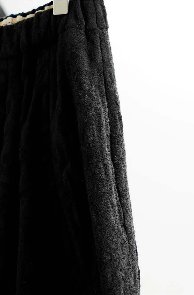 Versatile Umbrella Skirt~Autumn and Winter 100% Wool Jacquard Skirt for Women, Black Flower Bud Skirt