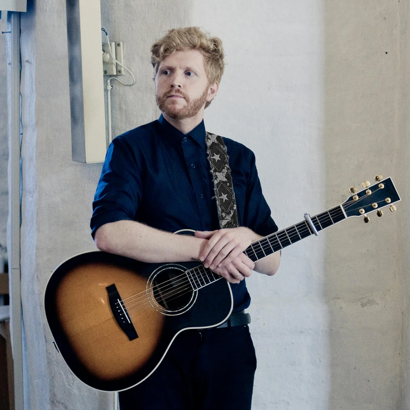 

Thick Padded Guitar Strap Black Adjustable Shoulder Belt for Electric Bass Acoustic Universal Replacement Comfortable Long Use