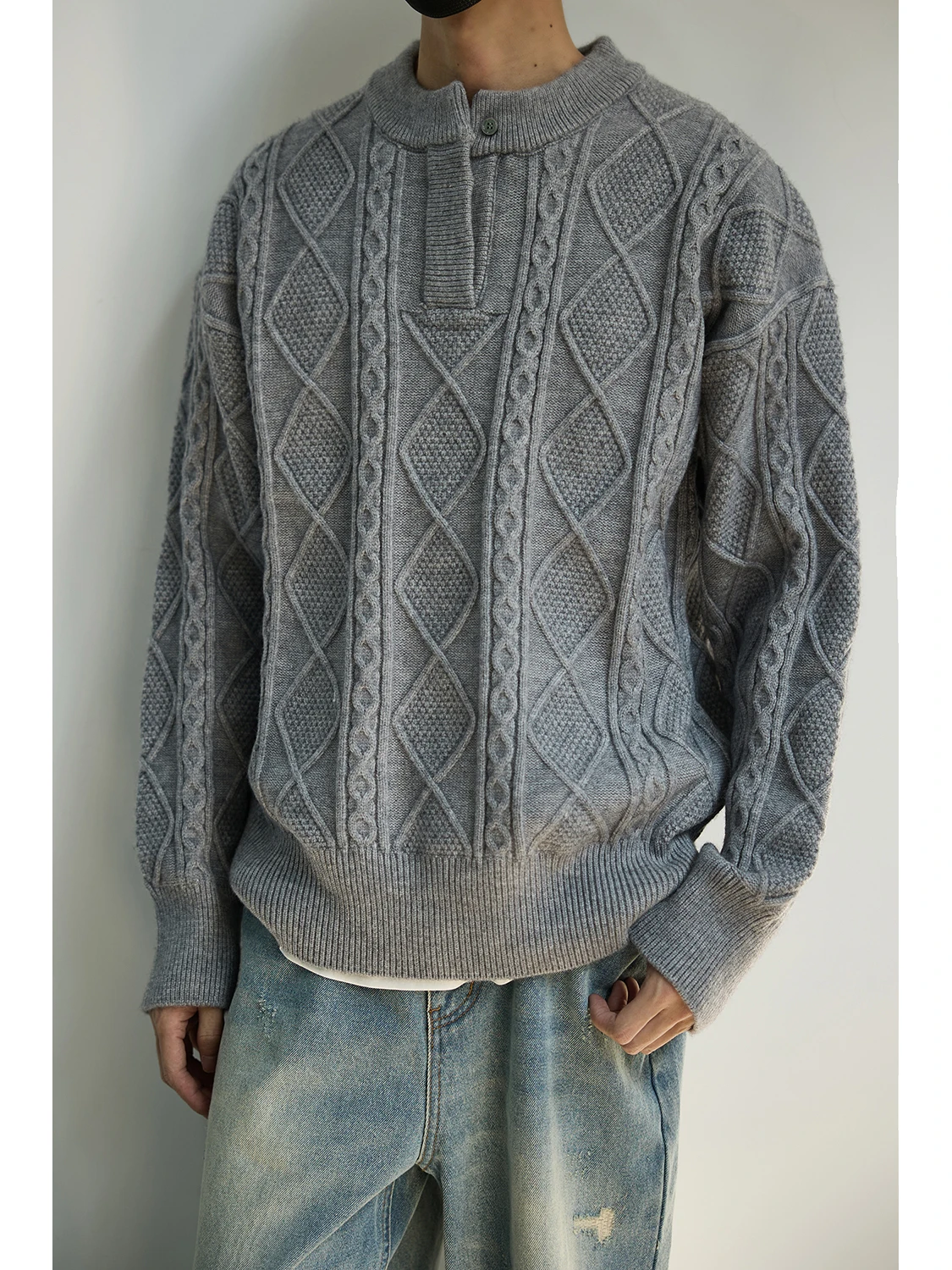 

LH Store American Retro Lazy Grid Henry Collar Knitwear Unisex Autumn Heavyweight Loose Sweater Youth Casual Warmth