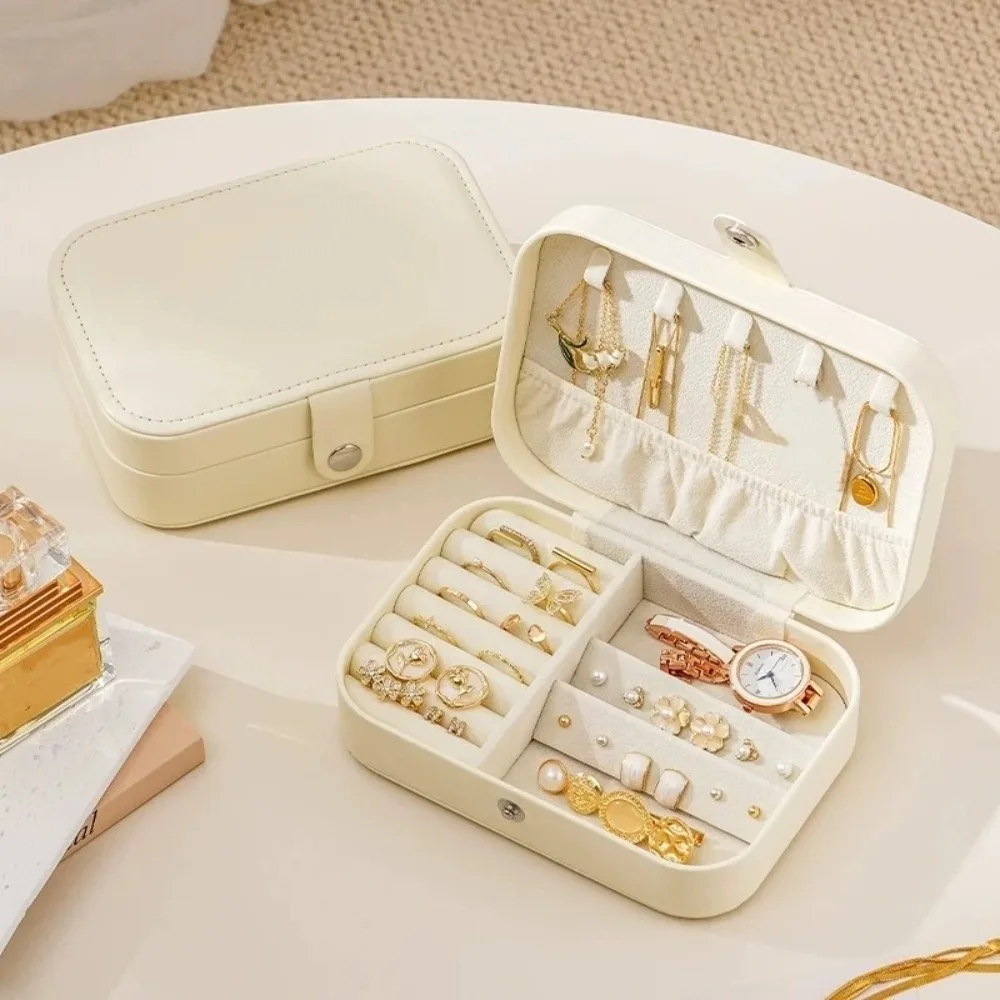 

Lightweight Vintage Jewelry Storage Box Mini PU Leather Necklace Ring Case Square Jewelry Display Case Earring Organizer Outdoor