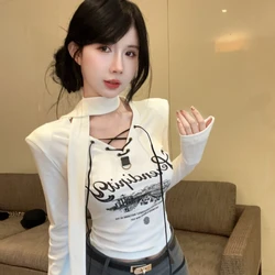 Design Letter Printed Slim Fit Short T-shirt for Spicy Women Hanging Neck and Base Top