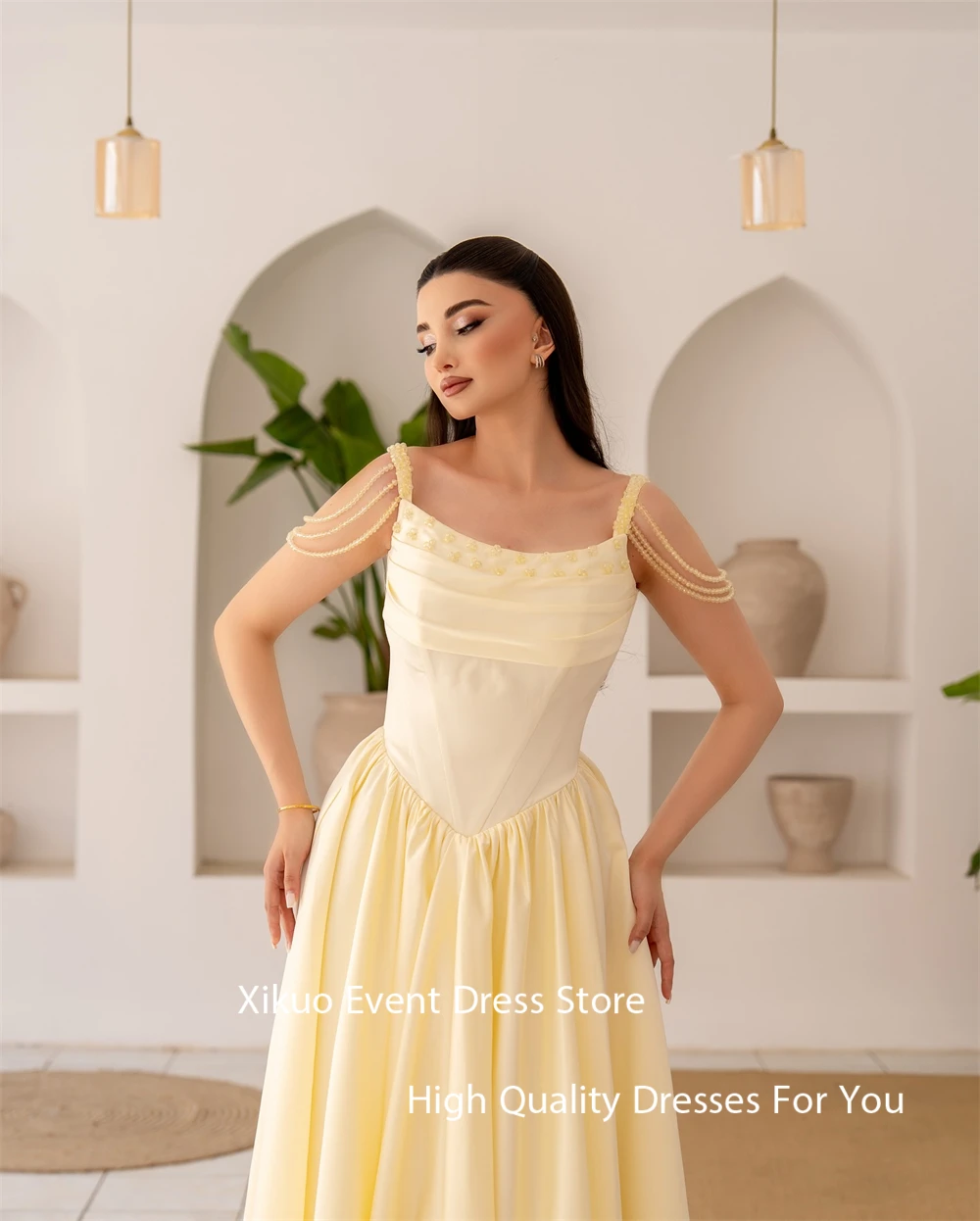 Xikuo Modest Yellow Satin Evening Dresses Sleeveless Beading Prom Party Gowns A Line Pleated Long Celebrity Dresses Customized