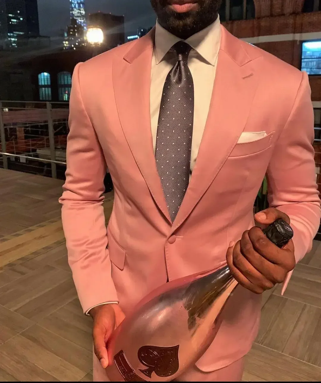 

Fashion Satin Pink Elegant Men Suits Prom Party Slim Fit Blazers Stage Show Peak Lapel High Quality Custom 2 Piece Set Costume