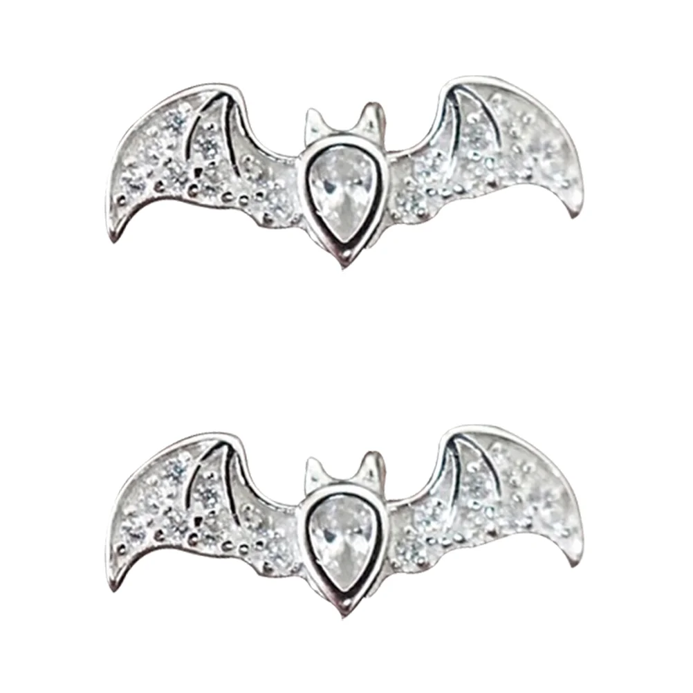 Dark Style Punk Bat Animal Earrings for Women European and American Halloween 2pcs Small Dangle Studs Post Gothic Copper Woman