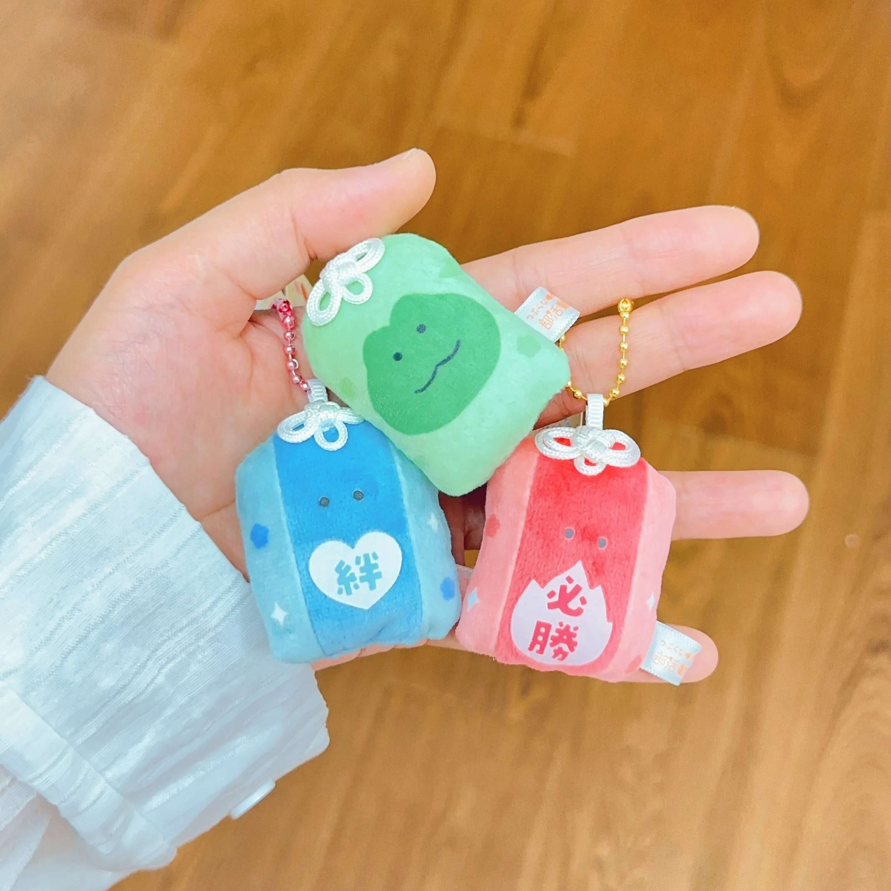 5.2cm Yell plush toys Round Eyes Club Activities Petit Mascot BC shoes basketball amulet camera bag pendant hanging girls gifts