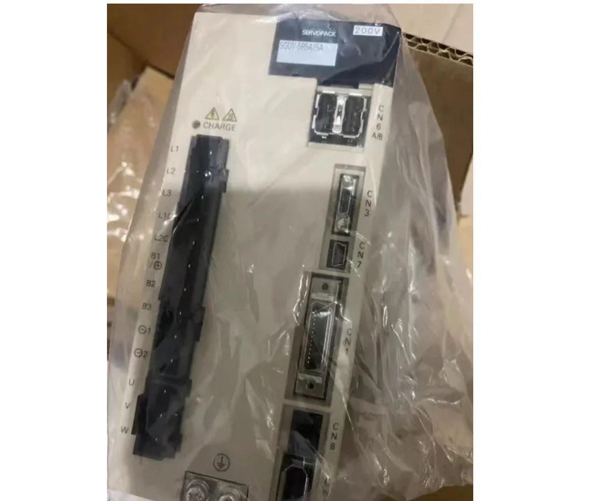 

New SGDV-5R5A15A Servopack Servo Driver SGDV5R5A15A