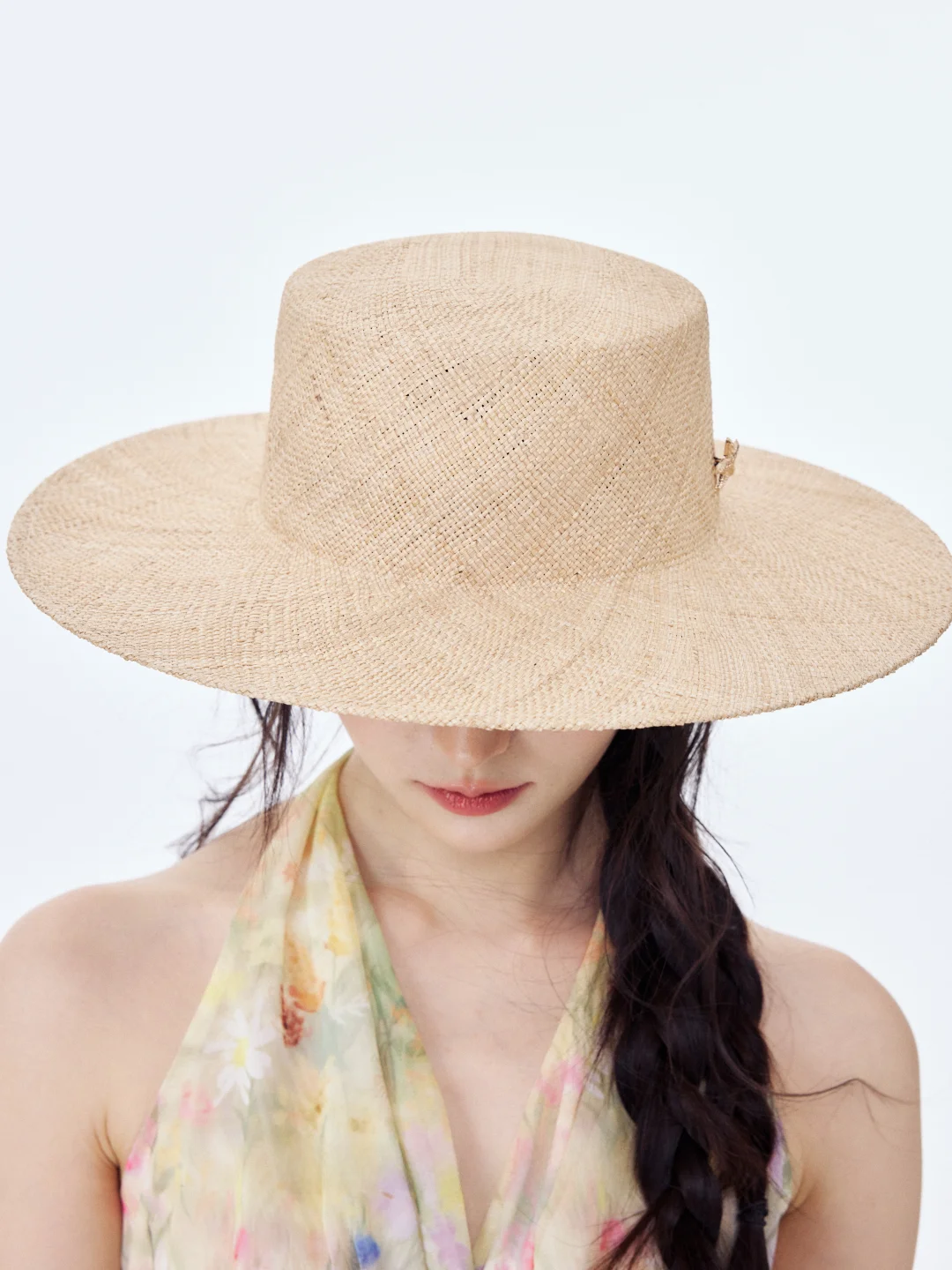 chapeau-elegant-en-paille-tressee-a-calotte-plate-pour-femme-chapeau-de-plage-d'ete-a-large-bord-chapeau-de-vacances-tendance-respirant-et-protecteur-solaire