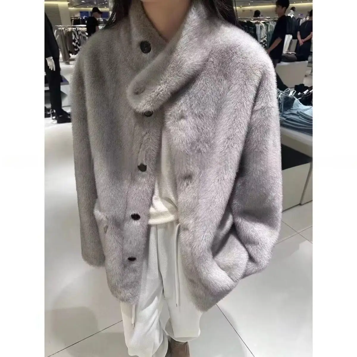 Faux Fur Elegant Coats Womens Vintage Fluffy Evening Mother Harajuku Hip Length Dark Placket Feminine Mink Crystal Patch Elastic