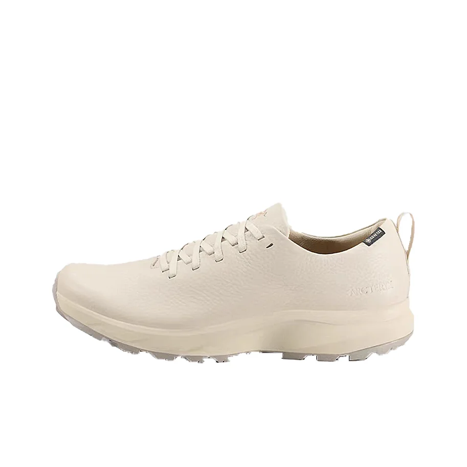 

Arcteryx Solano Comfortable Cow Leather Low top Running Shoes Unisex Pelican White L08079200