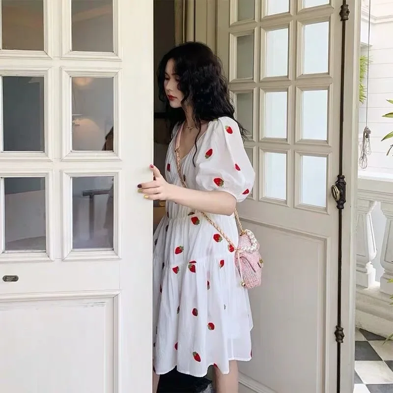 Robe d'été Harvey à manches bouffantes pour femmes, robes de fruits en coton à col en V, jupe décontractée à plusieurs niveaux, vêtements doux blancs, nouveau