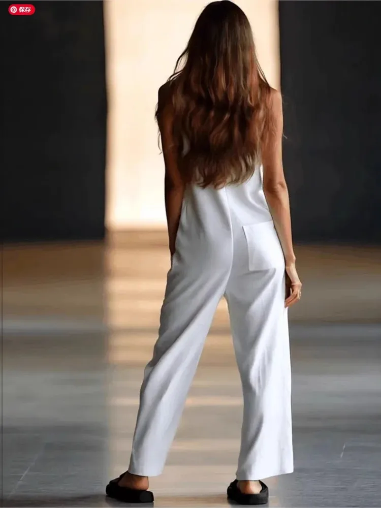 シンプルなスタイルの無地ジャンプスーツ女性のための夏のファッションフリップカラーノースリーブワンピースパンツポケット付きジャンプスーツレディース