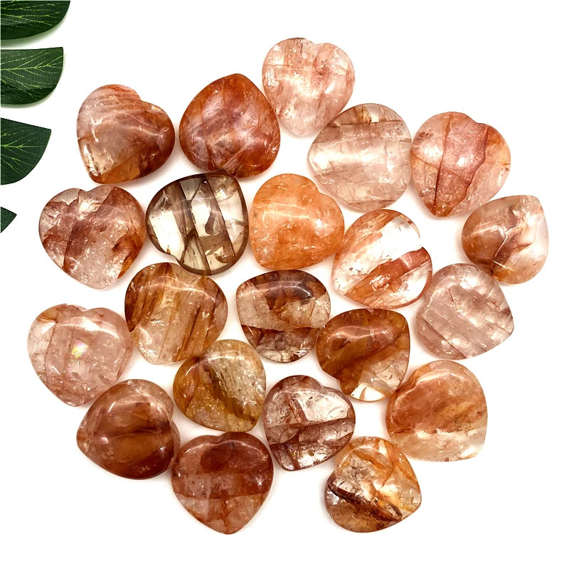 Drop shipping 1pc Natural Fire Quartz Stone Loving Heart Quartz Crystal Healing Stone Carving Reiki Natural Stones and crystals