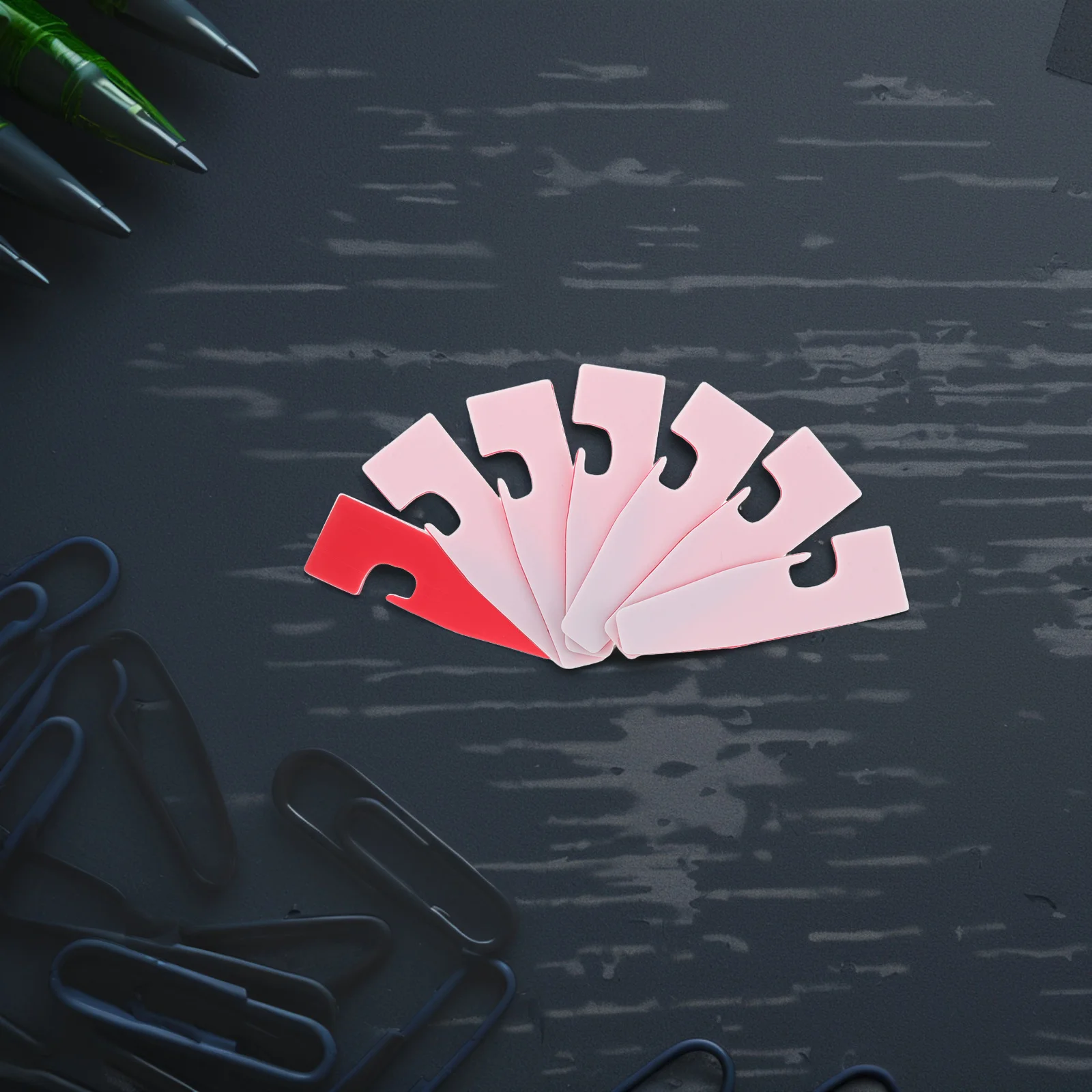 15 قطعة من وسادة القدم الضغطية الأوفرلوك، بديل من البلاستيك المتين لآلة الخياطة، ملحقات الخياطة، لوحة سفلية مقاومة للاهتراء