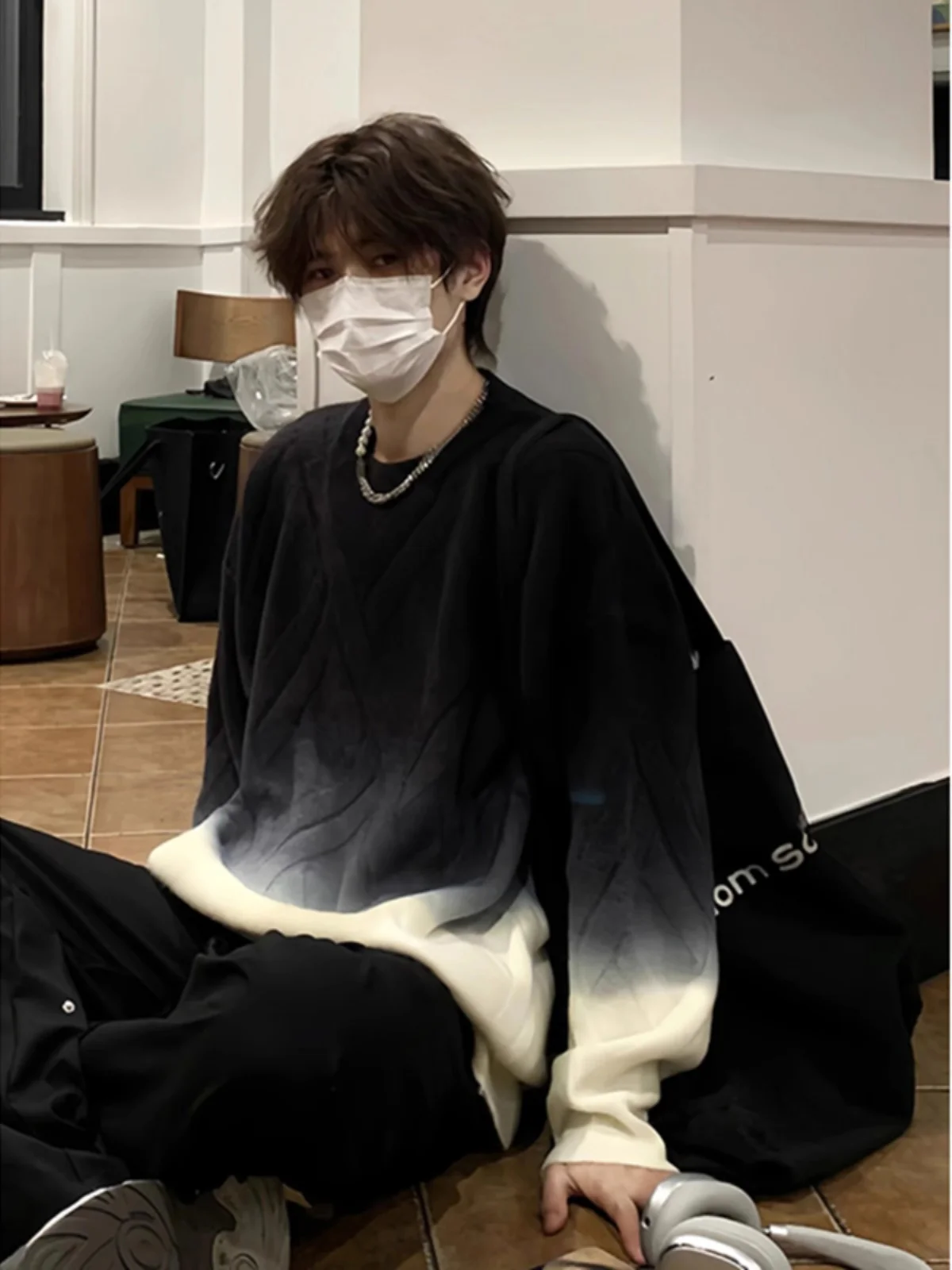 

Мужской свитер с круглым вырезом и длинными рукавами, окрашенный в технике деграде, в американском ретро-стиле, синий, зимний, повседневная одежда