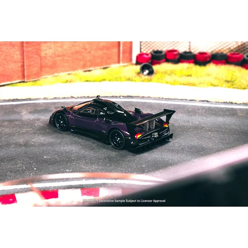 مركبة تشغيل مصبوبة في قوالب ، سيارة طراز سبيكة PSO من Zonda R Viola ، أعمال المدرج ، 1:64