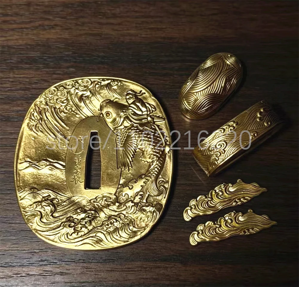 Nice Koi Fish Copper Tsuba Handguard Guard Brass Fuchi Kashira Menuki For Real Japanese Japan Samurai Katana Sword Fittings