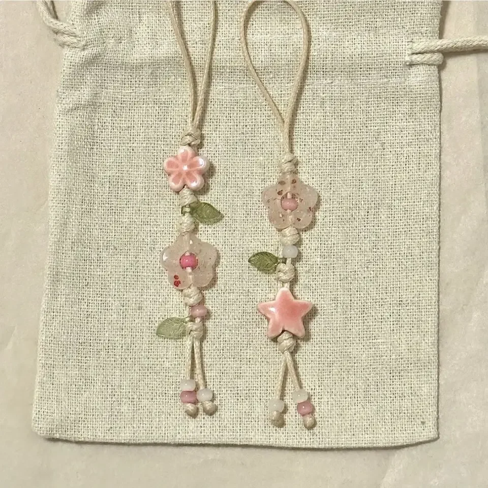 

Cute Star Flower Phone Charm Strap Kawaii Ceramic Beaded Phone Lanyard Pastel Colors for Girls Bag Camera Pendant