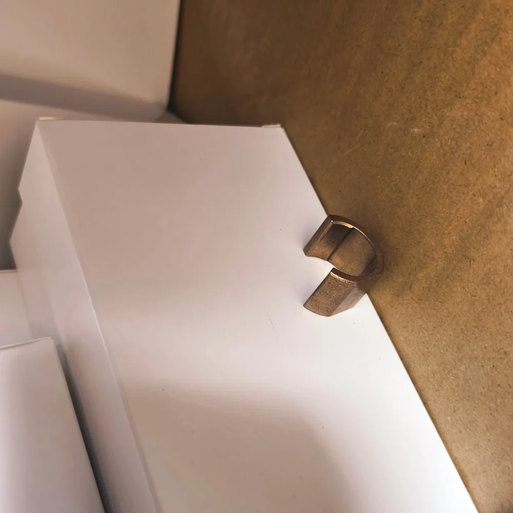 

1set Carriage Bushing Q6651-60053 Q6651-60337 For HP DesignJet Z6100 Z6200 Z6600 Z6800 T7100 T7200 L25500 L26500 Z4000 D5800