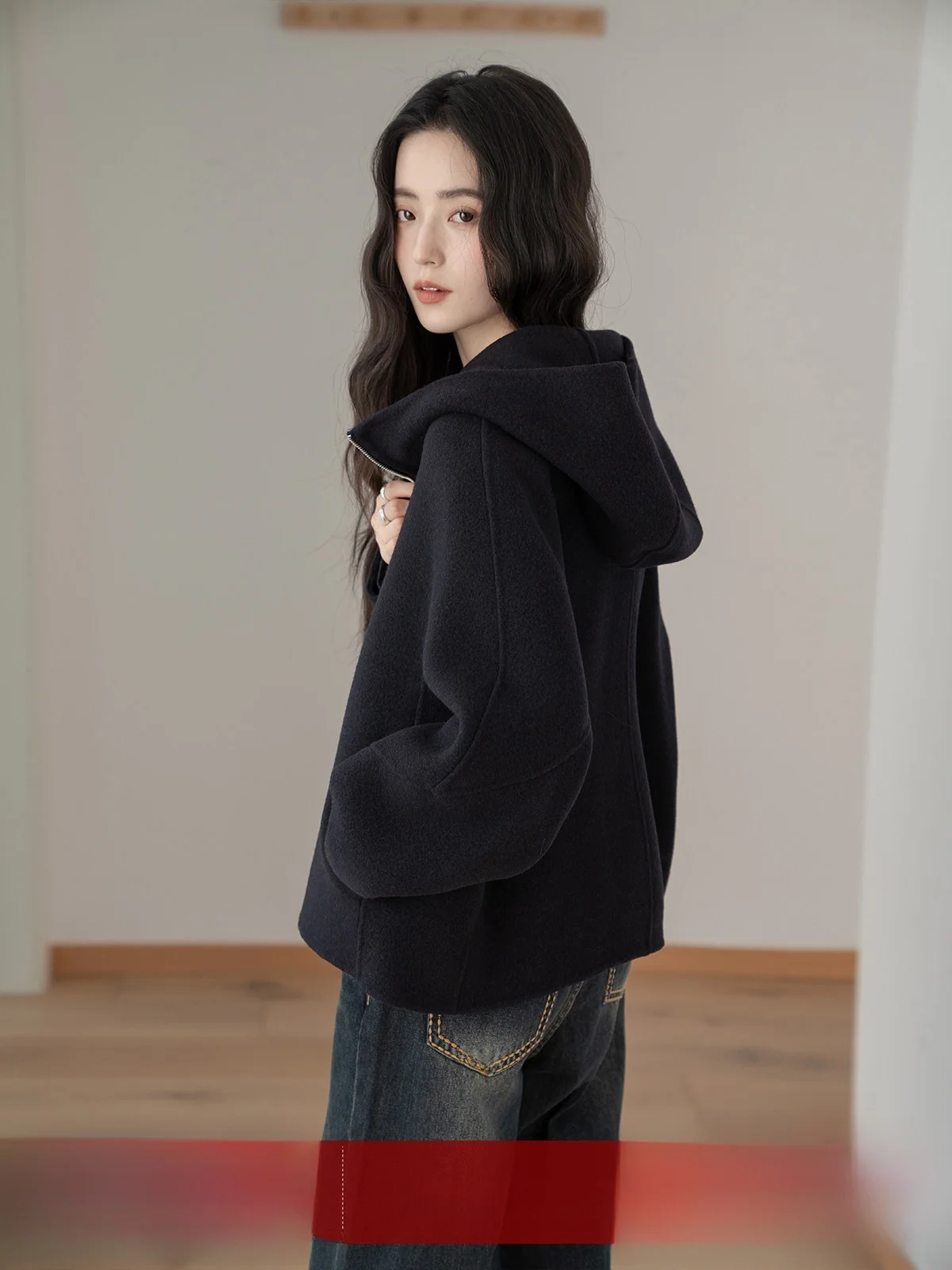 

Двустороннее шерстяное пальто MoZao с капюшоном на молнии, черное, женское, осенне-зимнее, новое, уникальное, короткое пальто