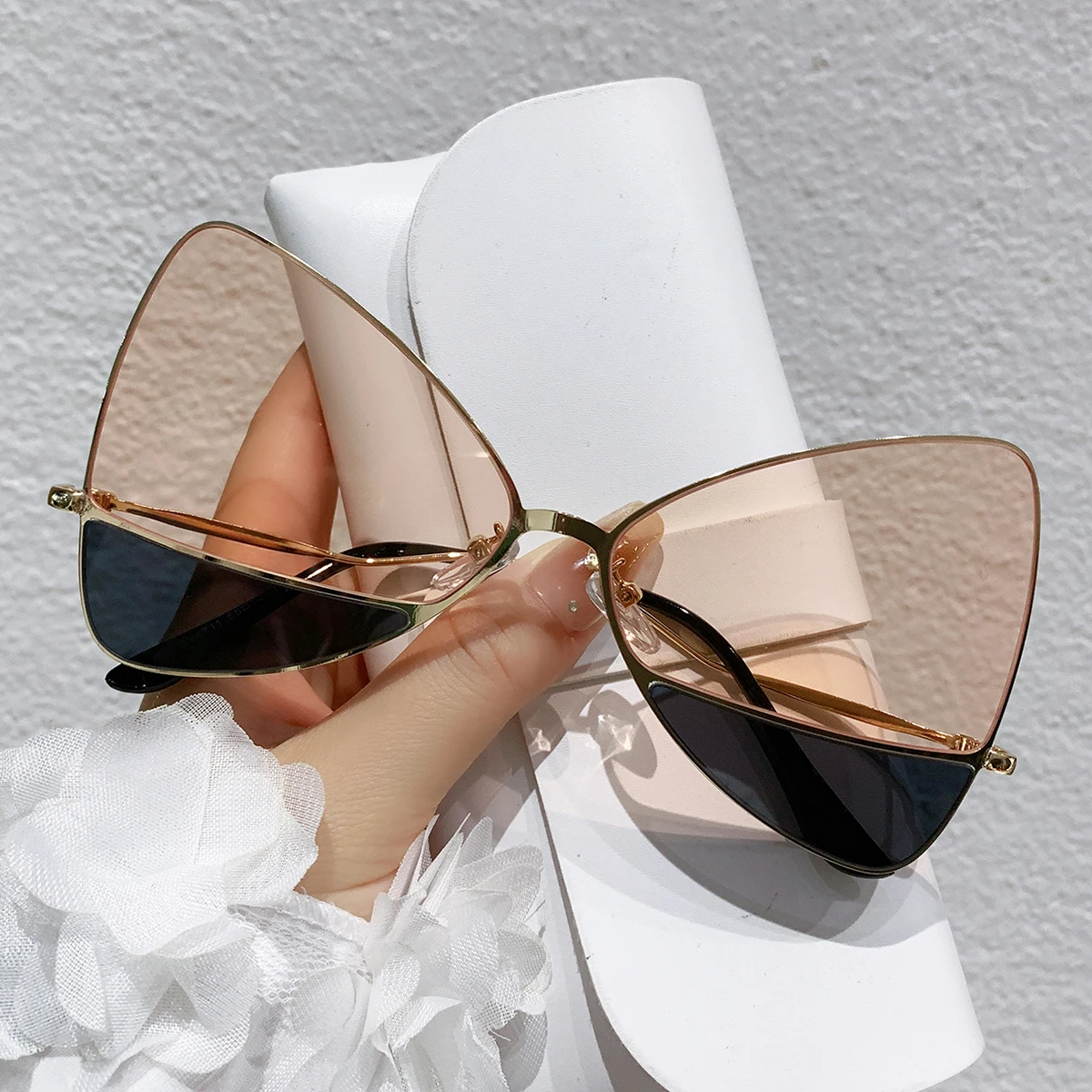 Lunettes de soleil de luxe tendance UV400 pour femmes, filles et hommes – Montures géométriques vintage (sans étui)
