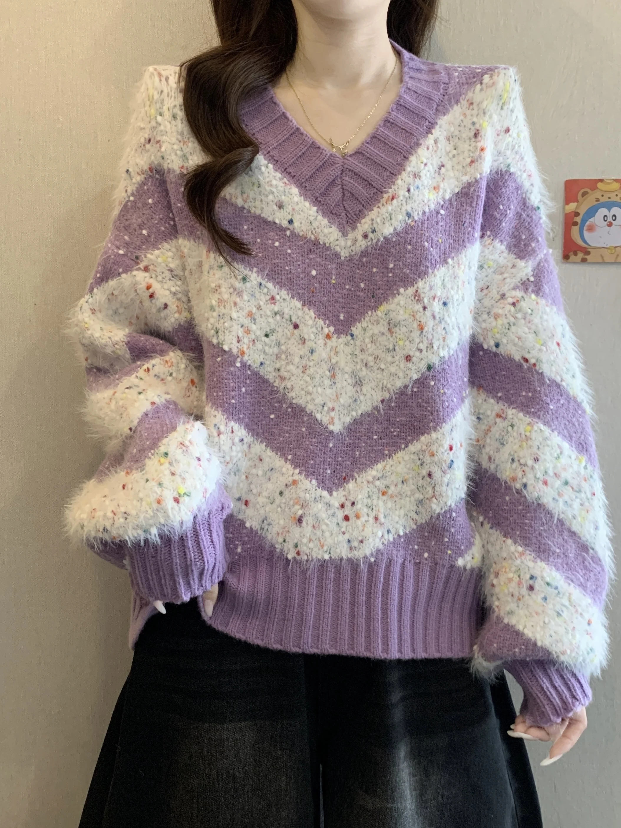 

plus Size Women's Soft Knitted V-Neck Sweater Dot Stripe High Waist Slimming Knitwear Casual Comfortable Cotton Top