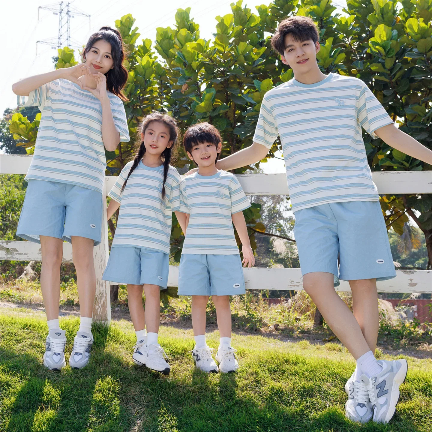 2026 Summer Family Matching Outfits Striped Cotton T-Shirt & Quick Dry Shorts Set Casual Outdoor Family Wear for Mom Dad Kids