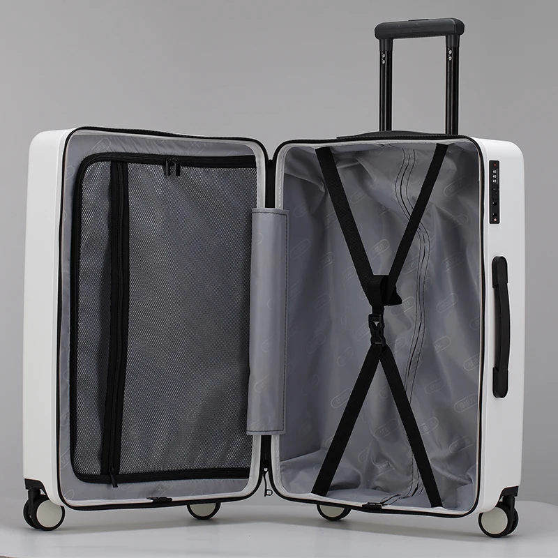 Thumbnail 3 - #9 Cheapest Hard Shell Suitcases Deals You Can Get