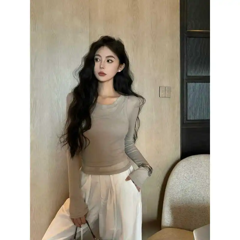 سليم تي شيرت بأكمام طويلة سترة قطعتين مجموعة المرأة قاعدة طبقة ملابس خارجية أعلى الألياف الغنائية محبوك الجولة الرقبة لون نقي