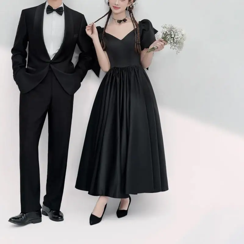 Vestidos de casamento em v com manga puff, Cetim elegante e simples, Vestido de noite formal, Vestidos de noiva sexy sem encosto, Preto, Clássico