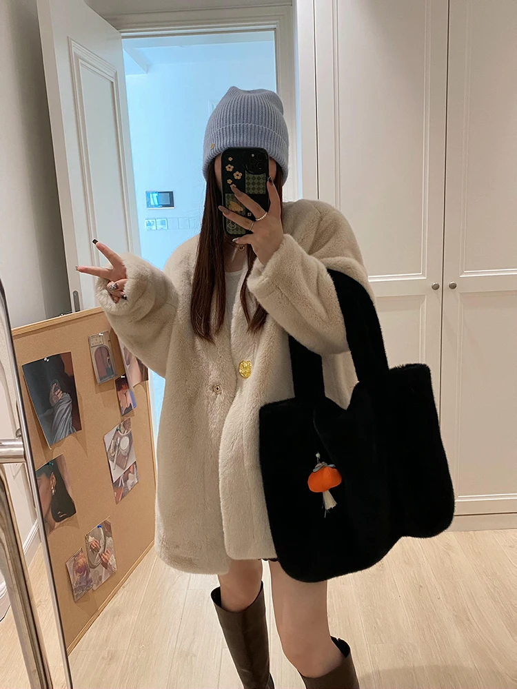 Clothland Women Retro Thick Fur Coats One Button Long Sleeve Basic Candy Color Female Thick Outwear Jackets Mujer CB252