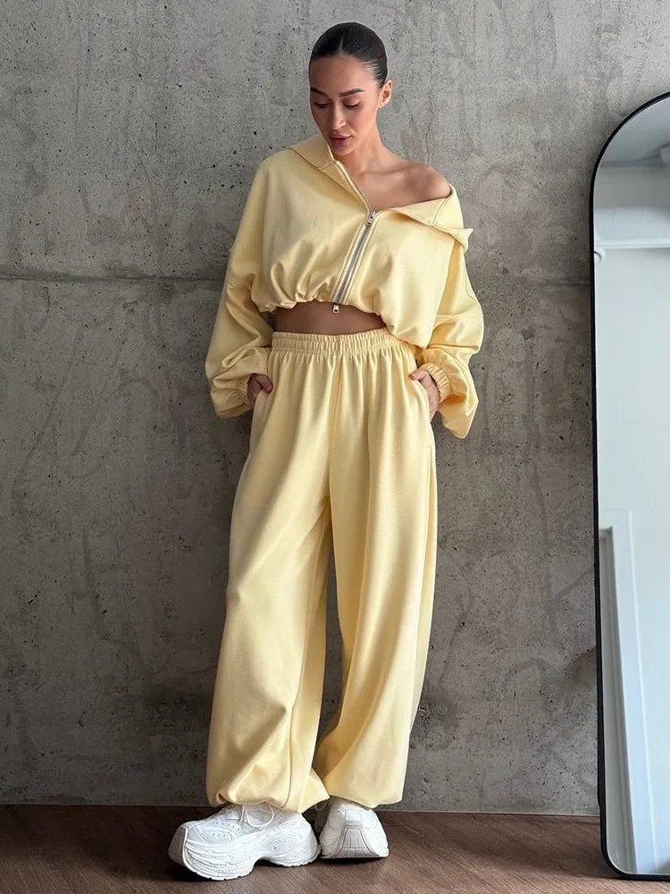 

Women's Zipper Hoodie Leg Binding Pants Set Straight Leg Mid-Low Waist PVC Casual Pants Faionable Co-ord Outfit