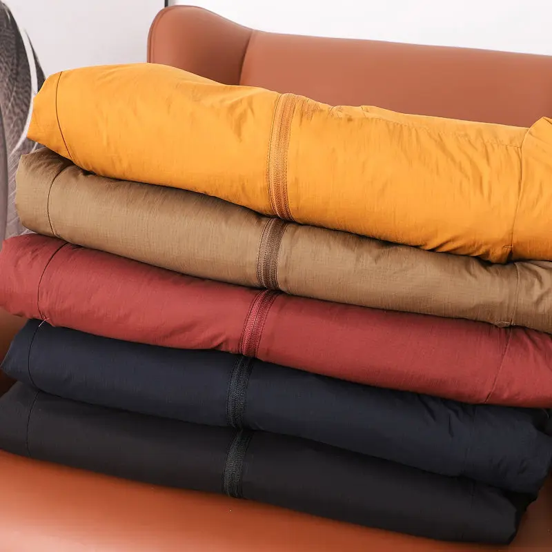 Outdoor-Herrenjacke aus Tech-Baumwolle mit Kapuze, gefüttert, 2026 Herbst-Winter, leicht, flauschig, kältebeständig, wasserdicht, lässiger warmer Parka. – Detail 3