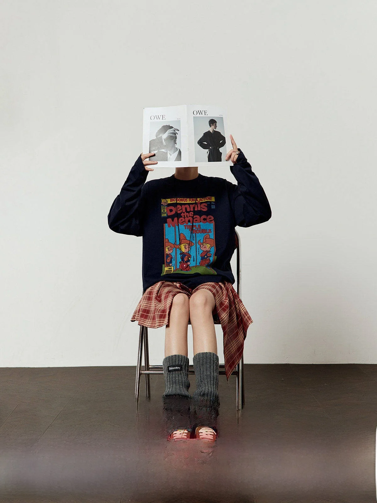 

Темно-синяя женская футболка с длинным рукавом, винтажный джинсовый принт, свободный крой, повседневная, 100% хлопок, осенняя новинка