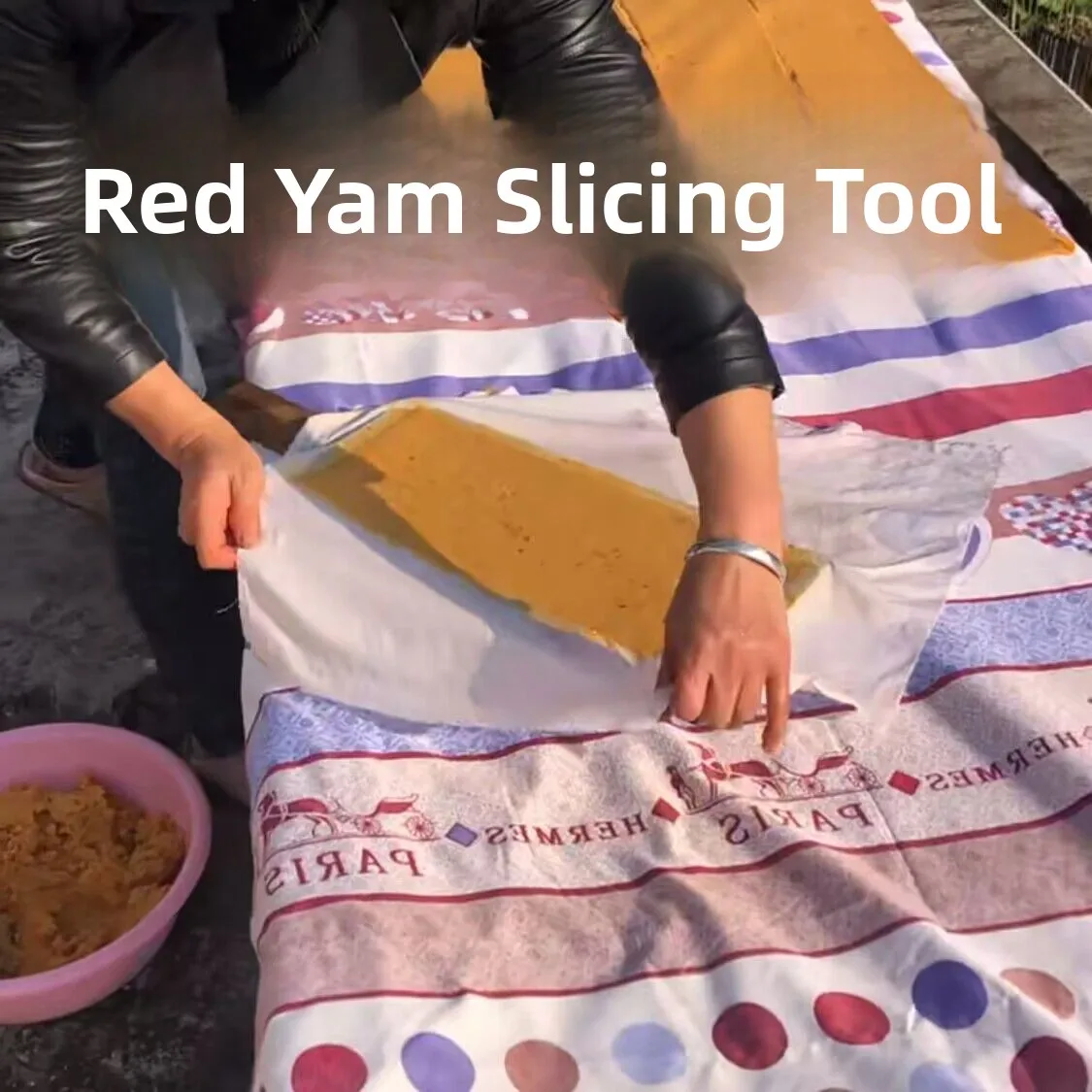 Kitchen Tool for Peeling And Drng Sweet Potato Slices Square Mold Tray with Handle Sweet Potato Skin Remover Cooking Utensil view 2