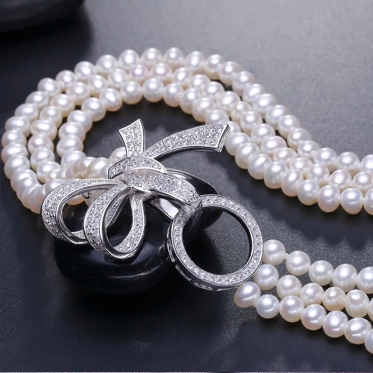 

3 Rows White sea shell Pearl Necklace Cz Pave Statement Necklaces Women Jewelry 17“-19”inch