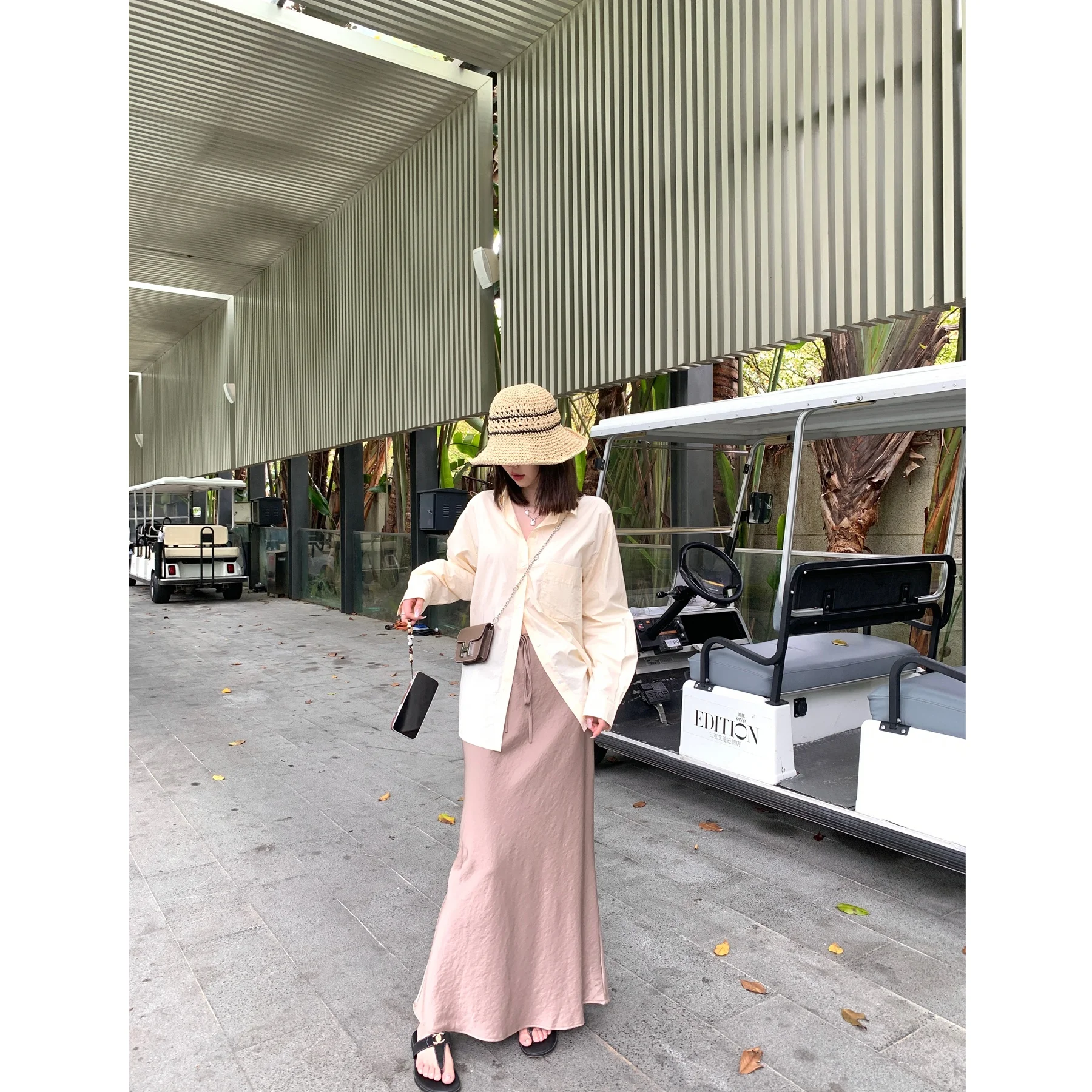 Kong Ain Silk Satin… - image