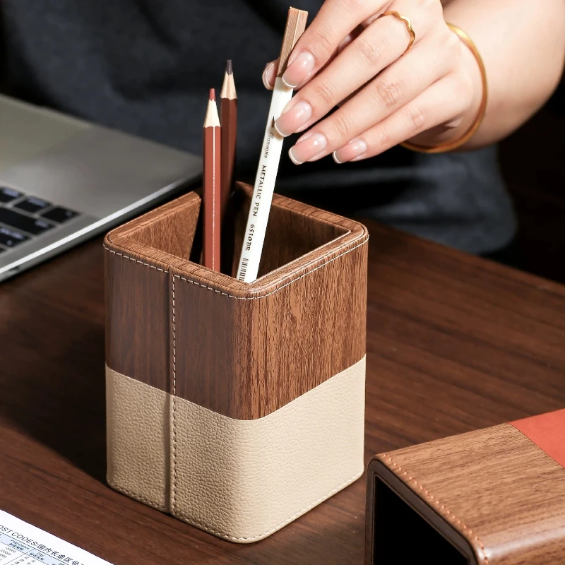 ✨Walnut Grain PU Leather Pen Holder Two-Tone Desk Organizer Luxury Pencil Cup Vintage Faux Leather Office Desktop Storage