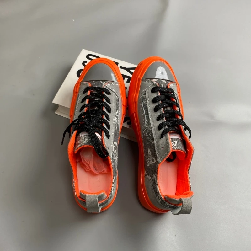 Gray Orange Contrasting Vintage Graffiti Canvas Shoes with Thick Soles, Anti Slip and Niche Design Sense, Board Shoes with Stree