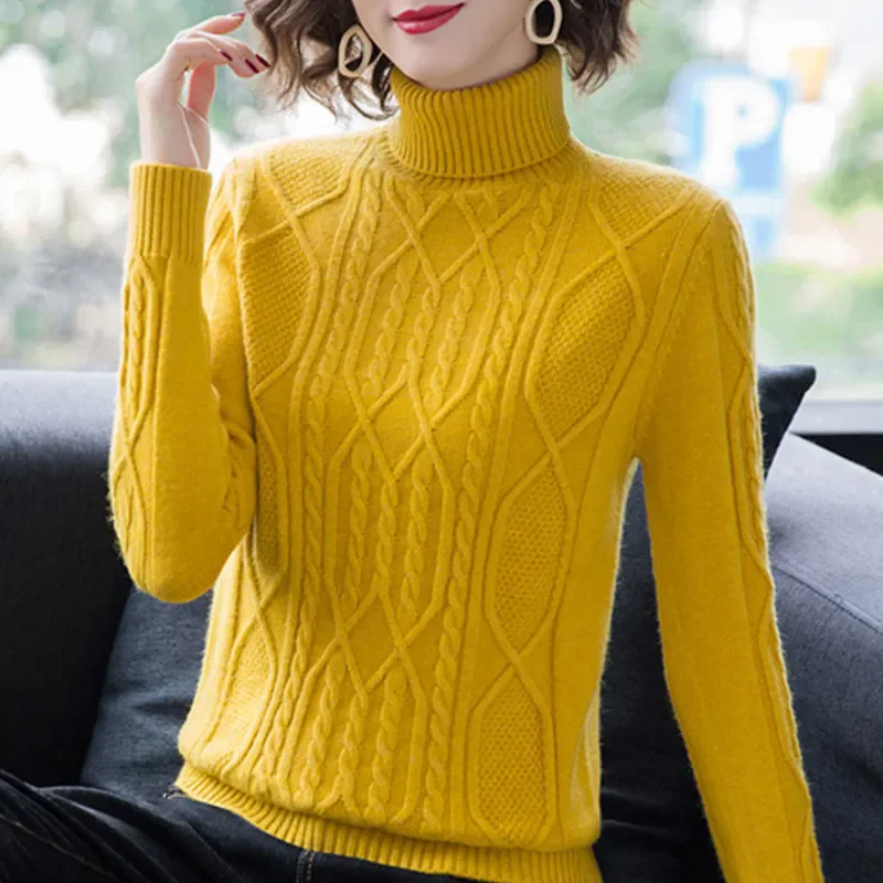 

High Collar Warm Twist Knitt Base Shirt Women Outer Wear Autumn Winter New Short Sweater Loose Long Sleeve Chic Pullover Sweater
