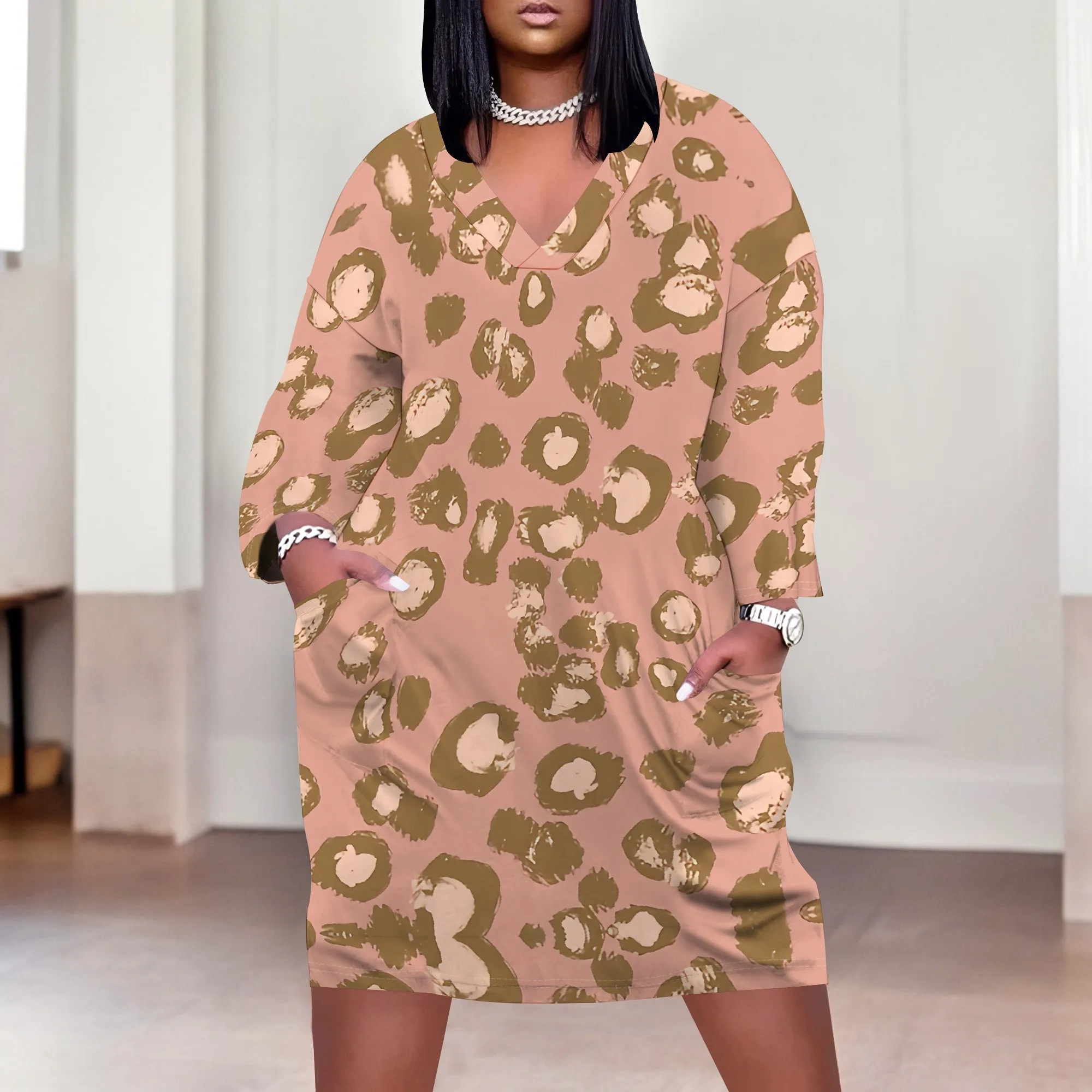 

Plus Size Women's Leopard Print V-Neck Dress 2025 New Arrival Casual Chic Dress XL-6XL