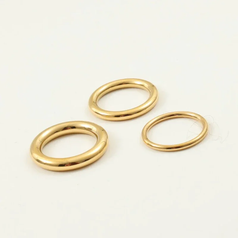 New Classic High End PVD Tarnish Free Fashion Minimalist Shiny Smooth Fold Wear Rings for Women Stainless Steel Jewelry Wholesal