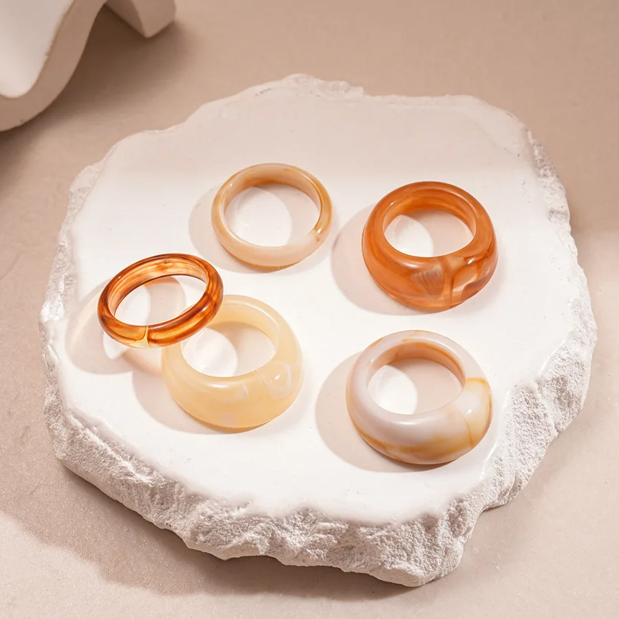 5 Pcs Retro Smudging Resin Rings for Women Men Geometric Stackable Acrylic Index Finger Rings Charms Party Daily Jewelry Sets M1