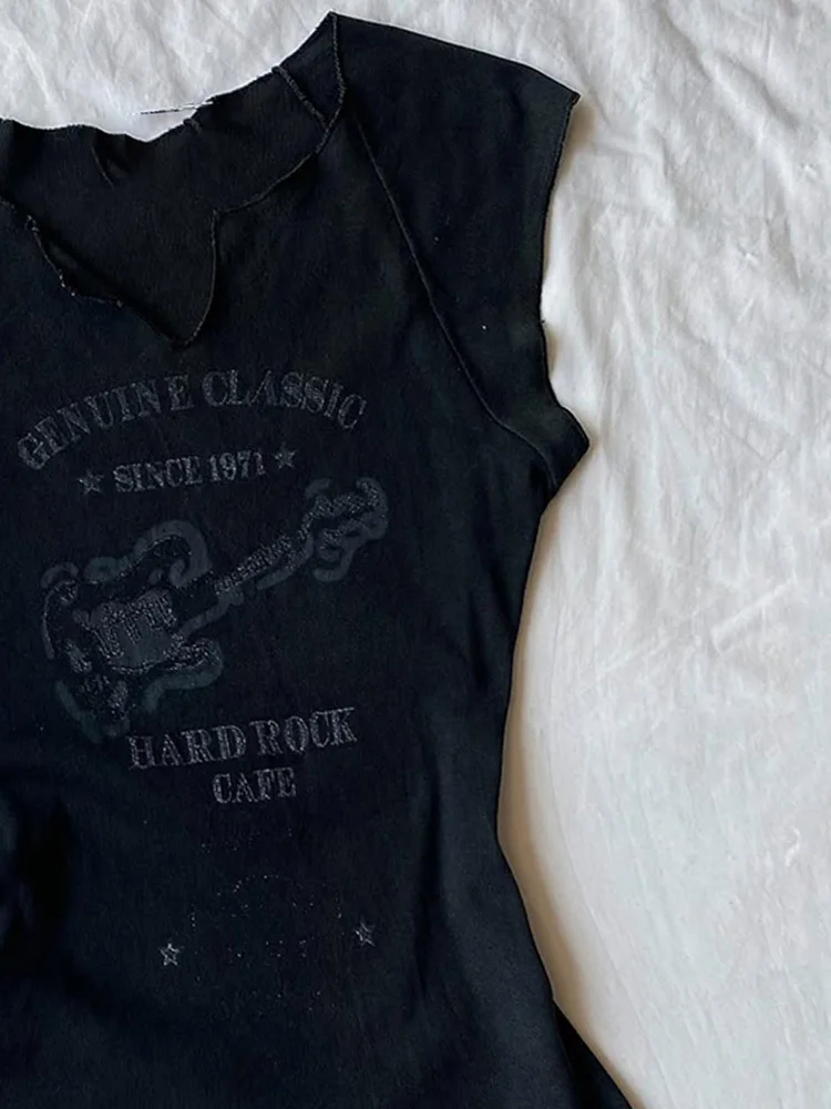 T-shirt da donna Bla Svel dal design retrò originale con estremità floreale, sottile, di lusso, di fascia alta, in cotone, con stampa estiva