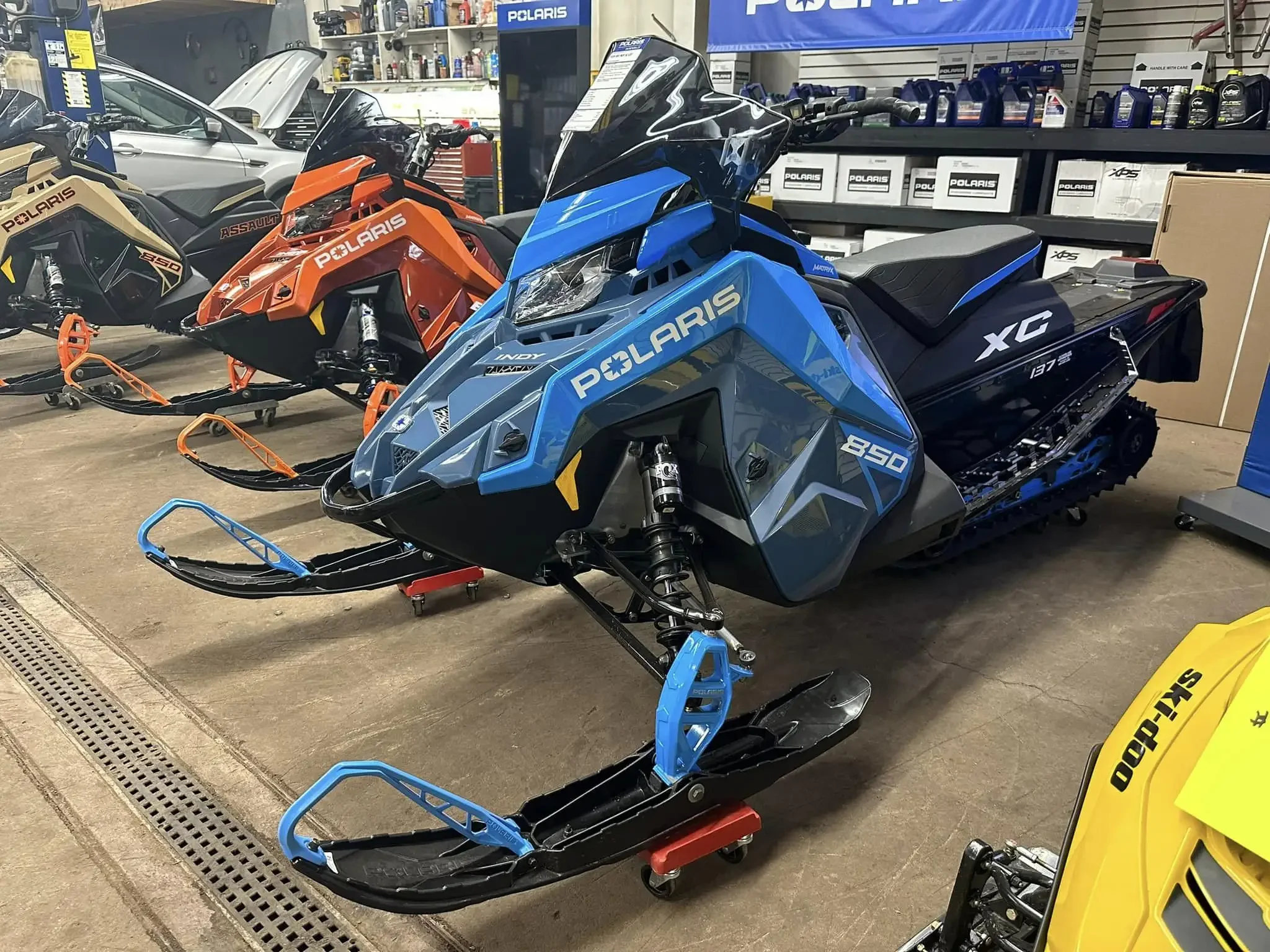 2022 Snowmobile 850 Indy XC 137 Ready to Ship