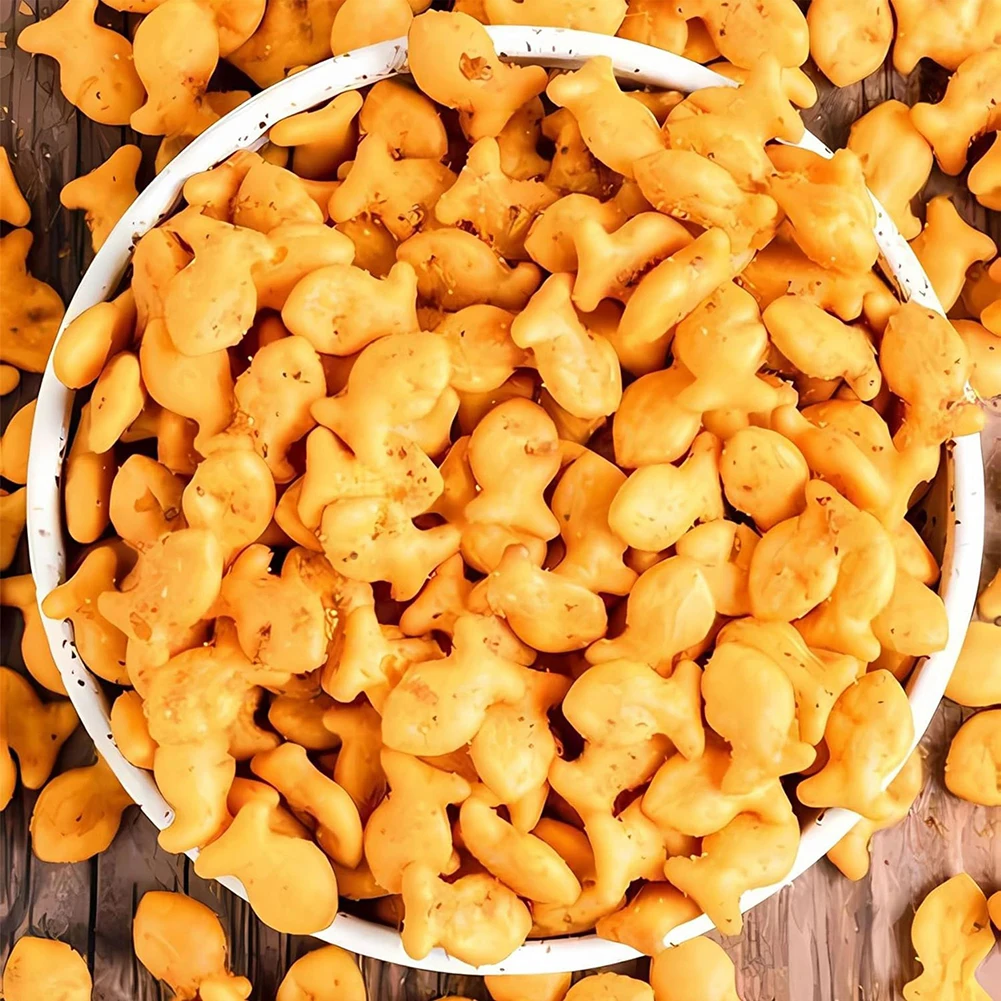 25-Cavity Stainless Steel Goldfish Cookie Cutter for Baking Cookies Cakes Fondant and Sandwich Shaping 10.5x7x2.2cm